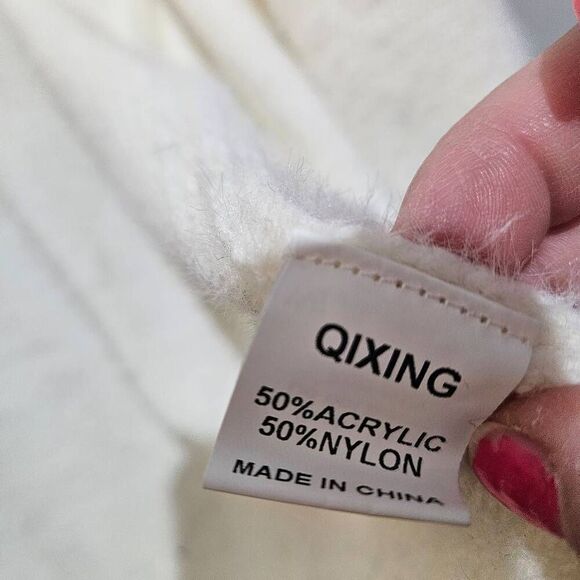Qixing White Cardigan Sweater Size L - Picture 6 of 6